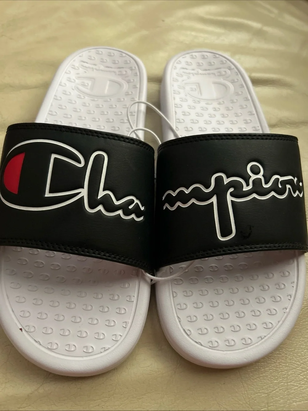 Champion Men’s  Slide Sandals Size 7 White-Black Lightweight Slip-On Style New!